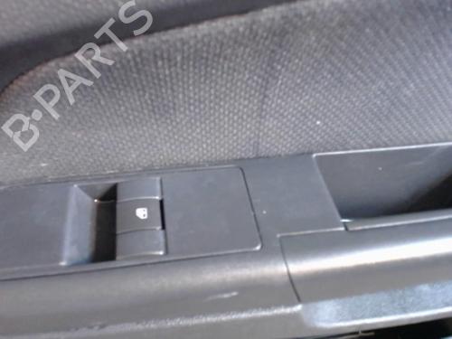 right-front-door-opel-astra-h-a04-2004-2005-2006-2007-2008-2009-2010-2011-2012-2013-2014-25645797 main image