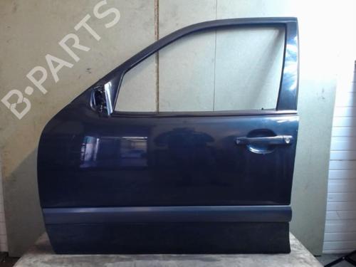 Used Left front door MERCEDES-BENZ E-CLASS (W210) E 220 CDI (210.006) (143 hp) 25633128