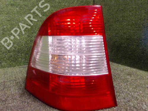 Used Left taillight Left taillight MERCEDES-BENZ M-CLASS (W163) ML 350 (235 hp) 25648213 25648213