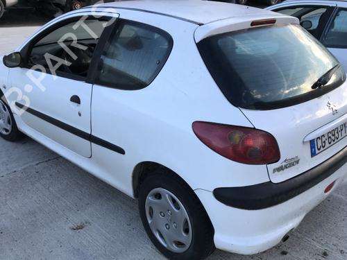 Left front door PEUGEOT 206 Hatchback (2A/C) 1.4 HDi eco 70 | BP30755313C2 