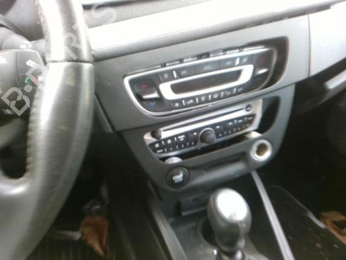 Instrument cluster RENAULT MEGANE III Hatchback (BZ0/1_, B3_) 1.9 dCi (BZ0N, BZ0J) | BP25632007C47 