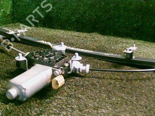 Used Front left window mechanism Front left window mechanism HYUNDAI H-1 Van (A1) 2.5 CRDi (140 hp) 25641869 25641869