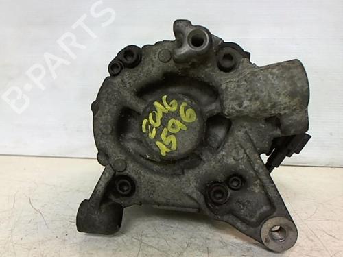 Used AC compressor AC compressor NISSAN ALMERA I Hatchback (N15) 2.0 D (75 hp) 25644000 25644000