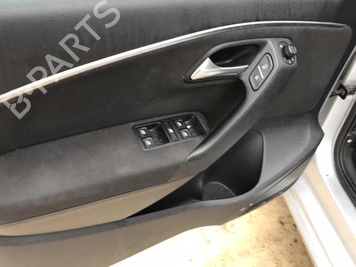 Instrument cluster VW POLO V (6R1, 6C1) 1.4 TDI | BP25628502C47 