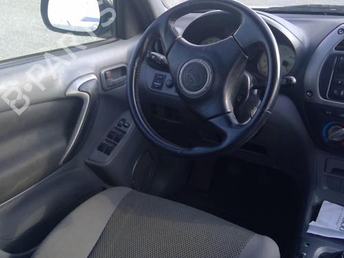 Left front door TOYOTA RAV 4 II (_A2_) 2.0 D 4WD (CLA20_, CLA21_, CLA20R, CLA21R) | BP25645599C2