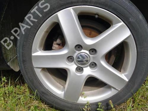 Left taillight VW GOLF V (1K1) 1.9 TDI | BP25642910C34 