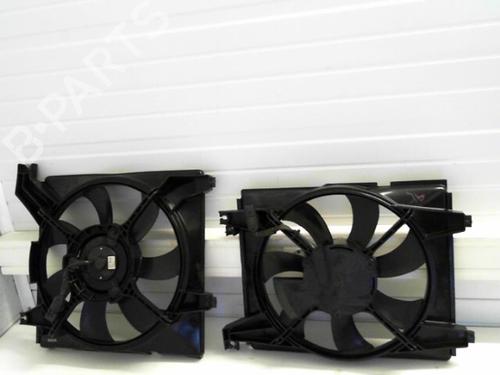 Used Radiator fan HYUNDAI ELANTRA III (XD) 1.6 (105 hp) 25646494