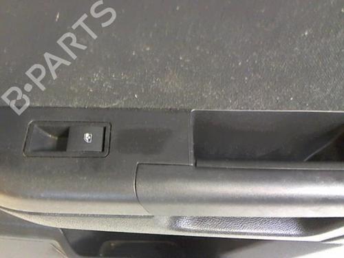 Used Right rear door Right rear door 25646123 25646123