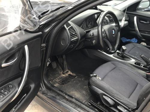 Rear left window mechanism BMW 1 (E87) 120 d | BP25638860C24 