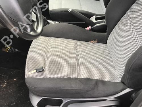 Left taillight PEUGEOT 307 (3A/C) 1.6 16V | BP31206152C34 