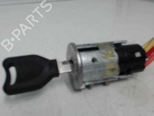Used Ignition barrel Ignition barrel RENAULT SUPER 5 (B/C40_) 1.1 (48 hp) 25640553 25640553