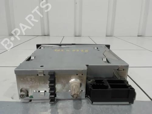 Used Radio Radio RENAULT CLIO III (BR0/1, CR0/1) 1.5 dCi (BR17, CR17) (86 hp) 25634340 25634340