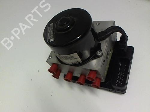 Used ABS pump TOYOTA COROLLA Liftback (_E11_) 1.9 D (WZE110_, WZE110R) (69 hp) 25635536