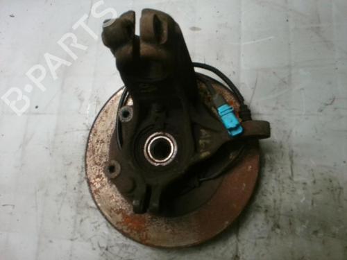 Used Right front steering knuckle CITROËN C3 I (FC_, FN_) 1.4 i (73 hp) 25641157