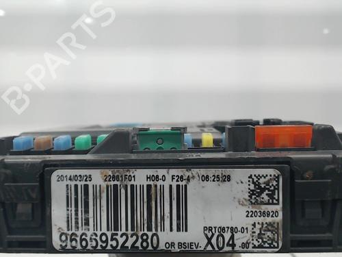 Used Fuse box Fuse box CITROËN C3 II (SC_) 1.4 HDi 70 (SC8HZC, SC8HR0, SC8HP4) (68 hp) 38057135 38057135