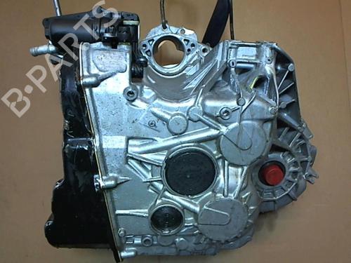 Gearbox MERCEDES-BENZ GLA-CLASS (X156) GLA 200 CDI / d (156.908) | BP25630193M3 