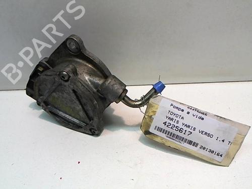 Used Brake master cylinder TOYOTA YARIS VERSO (_P2_) 1.4 D-4D (NLP20_, NLP22_) (75 hp) 25641479