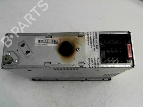 Bilradio SEAT IBIZA III (6L1) 1.9 TDI (131 hp) 25640819