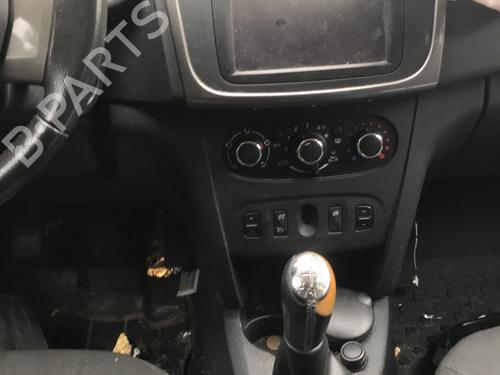 Dør venstre bagtil DACIA SANDERO II TCe 90 (B8M1, B8MA, B8AC) | BP36590723C4 - Image 19