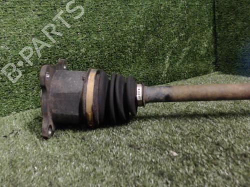 Used Left front driveshaft Left front driveshaft SUZUKI GRAND VITARA II (JT, TE, TD) 1.9 DDiS All-wheel Drive (JT419, TD44, JB419WD, JB419XD,... (129 hp) 25635298 25635298