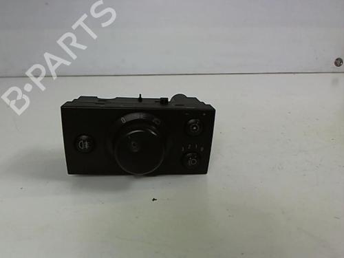 Used Headlight switch OPEL MERIVA A MPV (X03) 1.7 CDTI (E75) (100 hp) 25627992