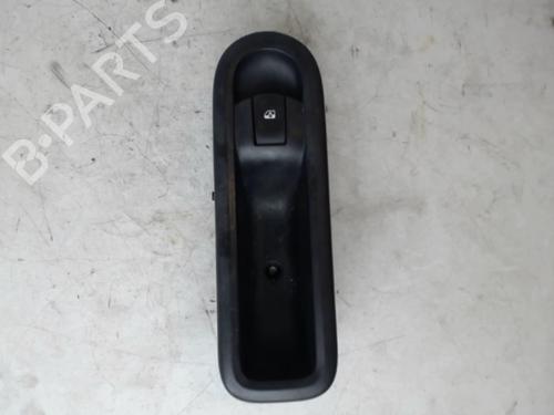 Used Right front window switch RENAULT CLIO III (BR0/1, CR0/1) 1.5 dCi (C/BR0G, C/BR1G) (68 hp) 25640283