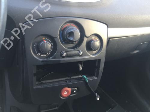 Tailgate RENAULT CLIO III (BR0/1, CR0/1) 1.5 dCi (C/BR0G, C/BR1G) | BP29425901C6 