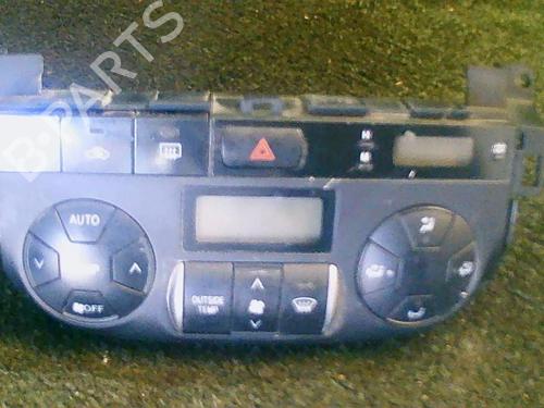 climate-control-toyota-rav-4-ii-_a2_-2000-2001-2002-2003-2004-2005-25644991 main image