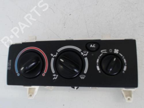 AC Styreenhet / Manøvreringsenhet RENAULT MEGANE I Classic (LA0/1_) 1.4 16V (LA0D, LA1H, lA0W, LA10) (95 hp) 25637060