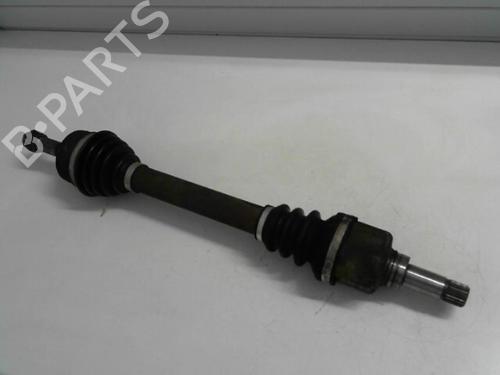Used Left front driveshaft PEUGEOT 206 Hatchback (2A/C) 1.4 i (75 hp) 25640923