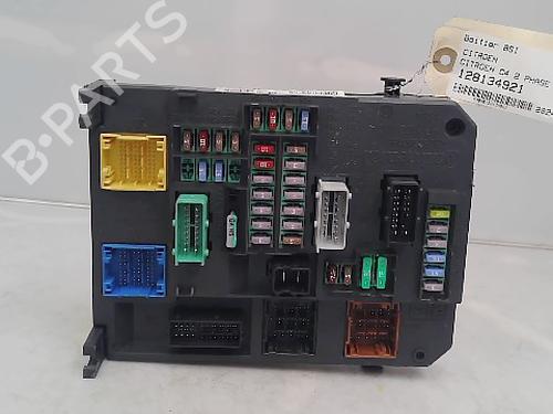 Fuse box CITROËN C4 II (NC_) 1.6 BlueHDi 120 | BP38233900E1 - Image 2