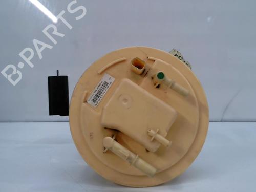 Used Fuel pump Fuel pump 31042902 31042902