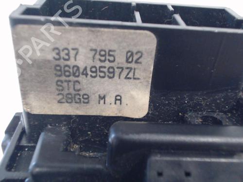 Steering column stalk PEUGEOT 206 Hatchback (2A/C) 2.0 HDI 90 | BP25638812I23 