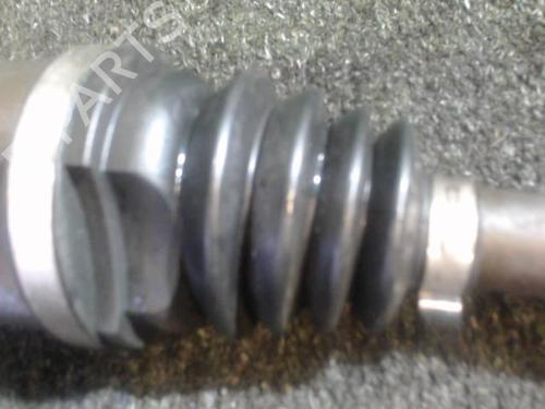 Used Right front driveshaft Right front driveshaft RENAULT MEGANE II (BM0/1_, CM0/1_) 1.5 dCi (BM02, BM13, BM2A, CM02, CM13) (101 hp) 25647579 25647579
