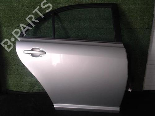 Used Right rear door TOYOTA AVENSIS (_T25_) 2.0 D-4D (CDT250_, CDT250R) (116 hp) 25647796