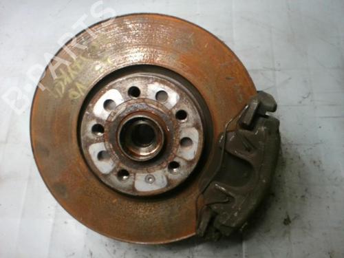 Used Right front steering knuckle Right front steering knuckle AUDI A3 (8P1) 2.0 TDI (170 hp) 25637571 25637571