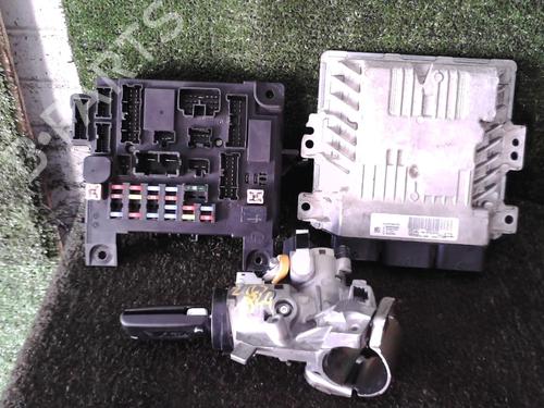 Used Electronic module CITROËN C4 AIRCROSS 1.6 HDi 115 (114 hp) 25629609