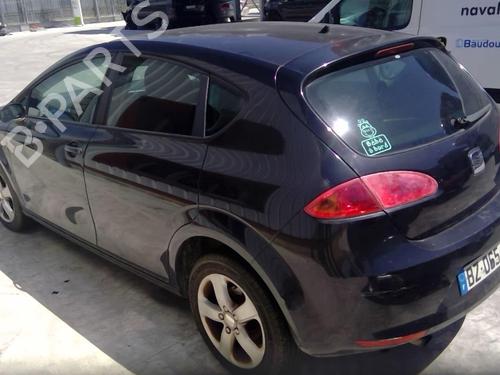 Left mirror SEAT LEON (1P1) 1.9 TDI | BP25645327C26 