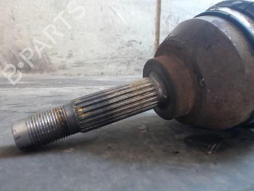 Used Right front driveshaft Right front driveshaft FIAT PANDA (141_) 1000 i.e. Cat (45 hp) 25650972 25650972