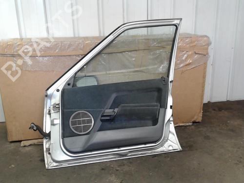 Used Right front door Right front door 28605900 28605900