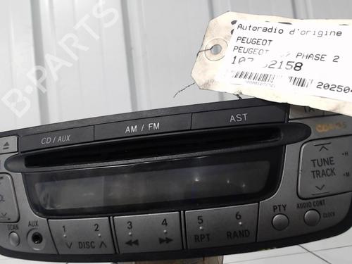 Used Radio PEUGEOT 107 (PM_, PN_) 1.0 (68 hp) 27707453