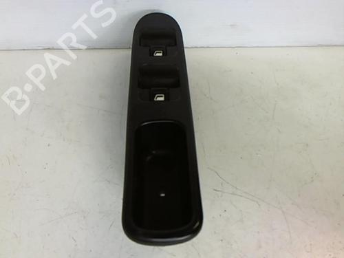 Used Switch Switch PEUGEOT 307 (3A/C) 1.6 16V (109 hp) 25638560 25638560