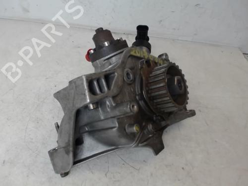 Used Injection pump PEUGEOT 308 SW II (LC_, LJ_, LR_, LX_, L4_) 1.6 BlueHDi 120 (120 hp) 25636786