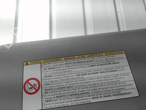 Right sun visor TOYOTA YARIS (_P9_) 1.4 D-4D (NLP90_, NLP90R) | BP32317964I2