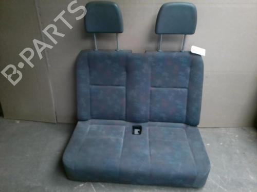 Used Right front seat MERCEDES-BENZ SPRINTER 2-t Van (B901, B902) 208 D (901.361, 901.362, 902.361, 902.362) (79 hp) 25633390