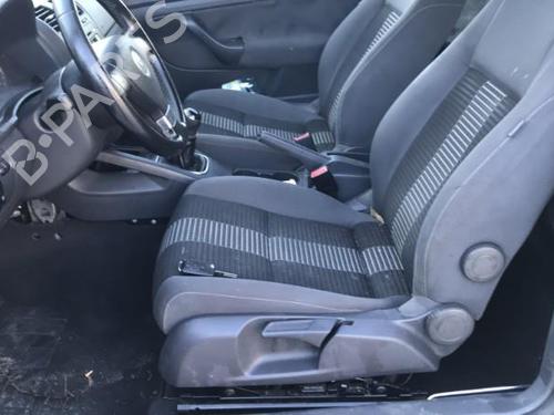 Left headlight VW GOLF V (1K1) 1.9 TDI | BP25647460C28 - Image 6