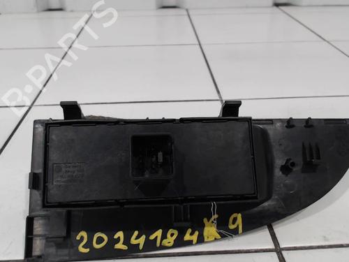 Used Left front window switch Left front window switch SEAT LEON (1P1) 1.9 TDI (105 hp) 25628669 25628669