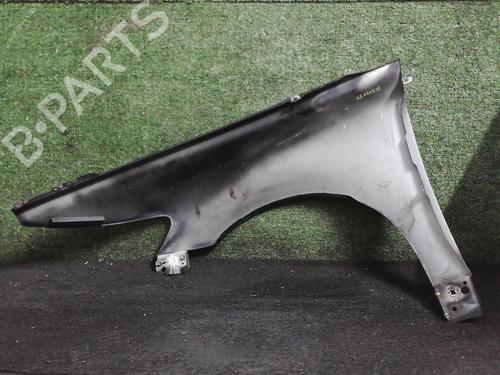 right-front-fenders-volvo-s40-ii-544-2003-2004-2005-2006-2007-2008-2009-2010-2011-2012-25628424 main image