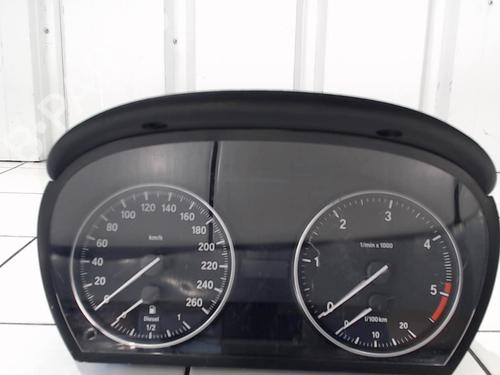 Used Instrument cluster BMW 3 (E90) 320 d (177 hp) 25629568