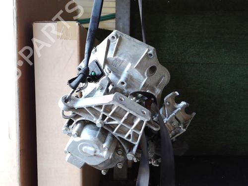 Used Gearbox Gearbox FIAT PUNTO (199_) 1.3 D Multijet (75 hp) 27250881 27250881